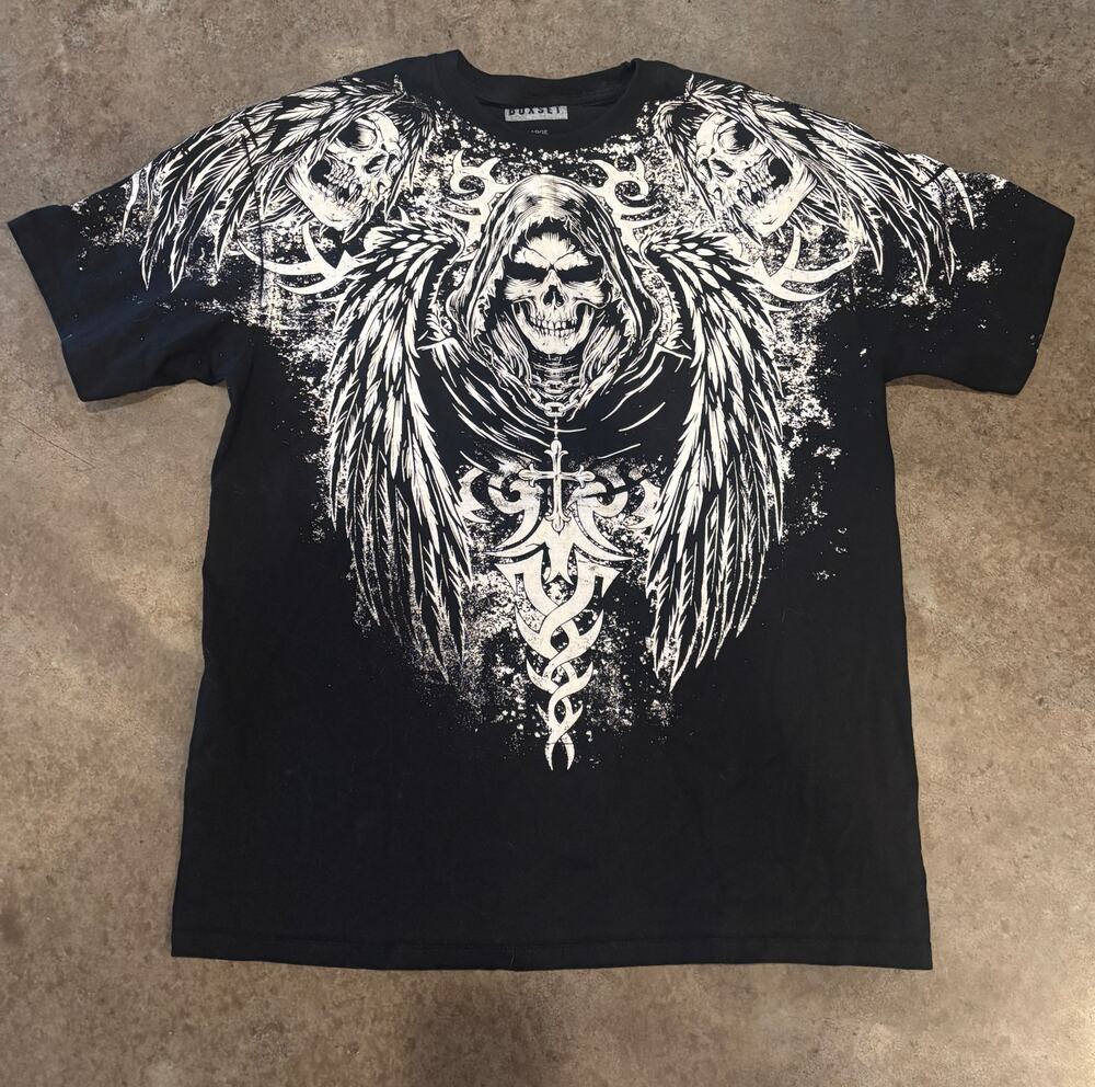 Boxset Skeleton T-shirts Tees sz Large EUC